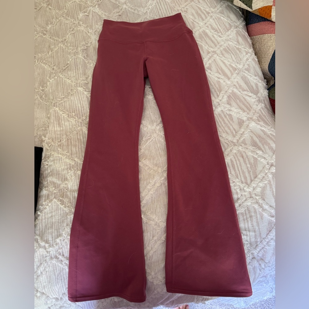 ALO Yoga High Waist Bootcut Leggings in Mauve